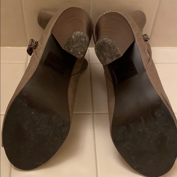 Open toe booties - Picture 8 of 13